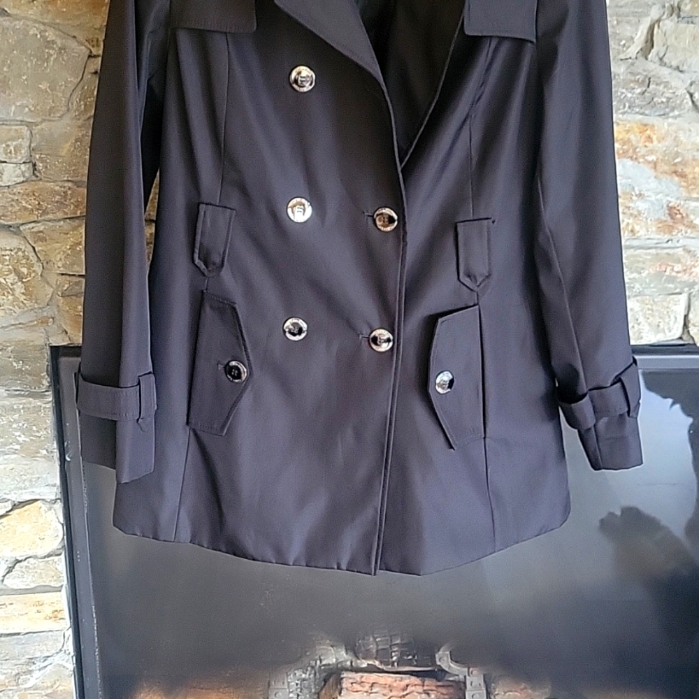 Jacket - Picture 3 of 6